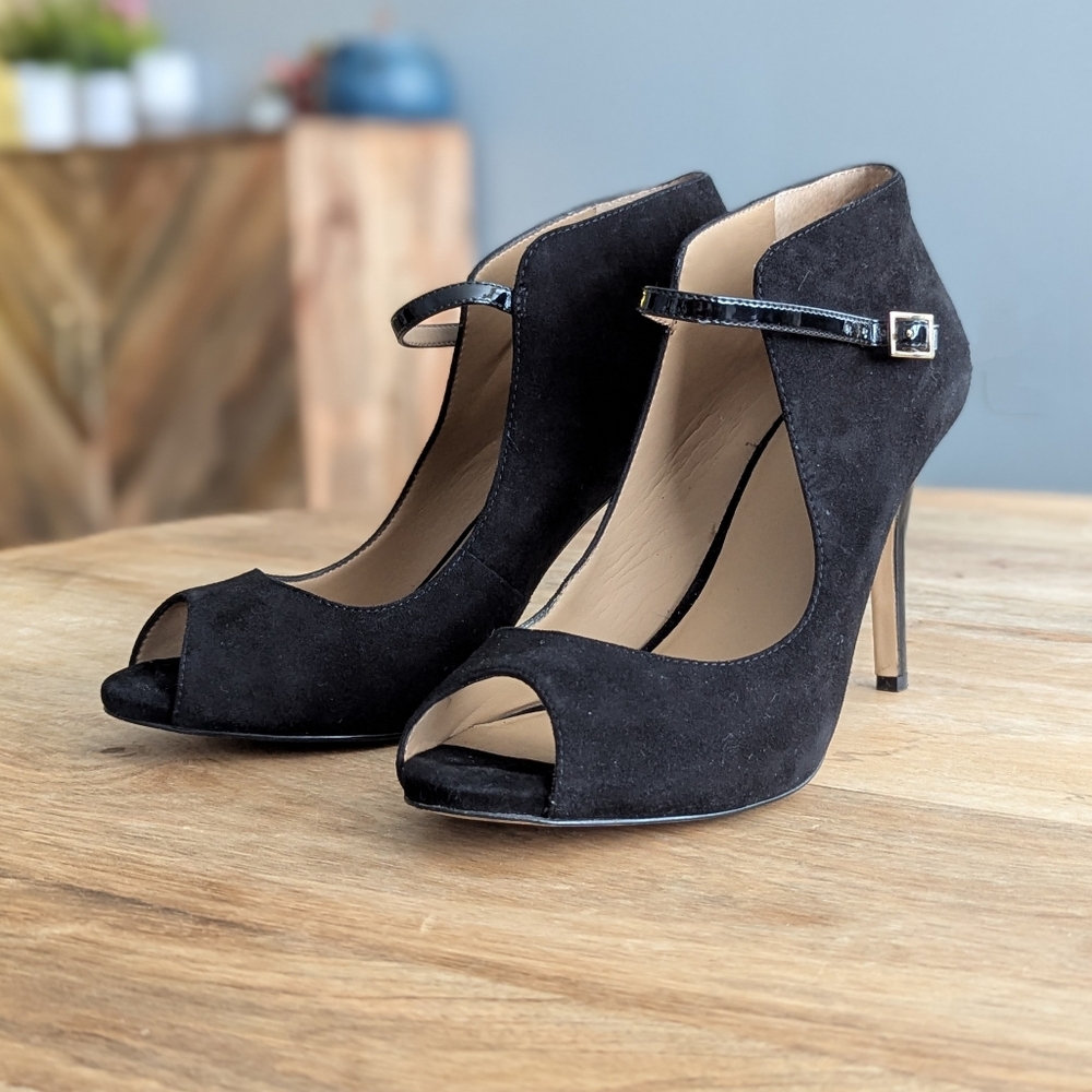 Ann Taylor Colette Suede Peep Toe, Size 10